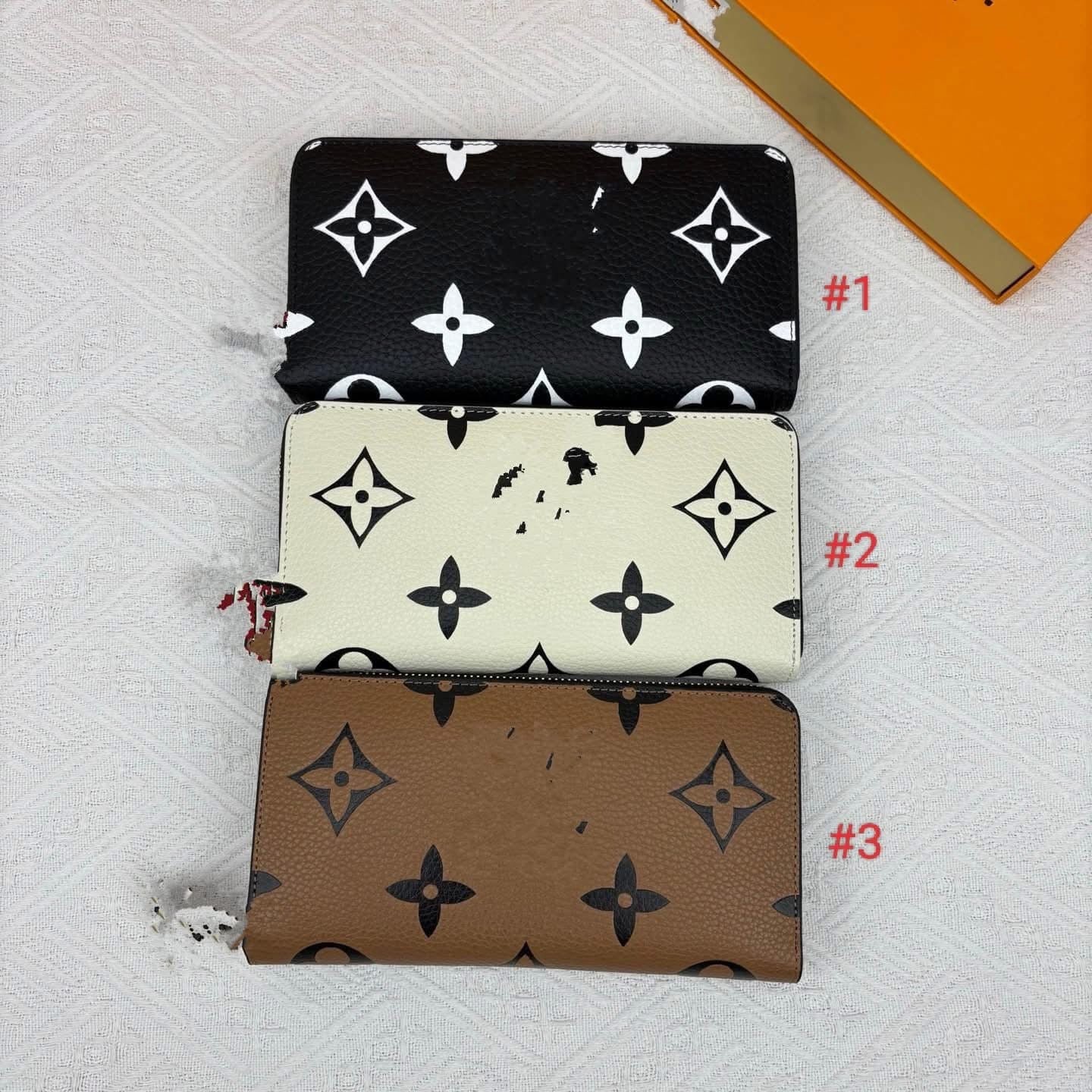 Large mono wallet
