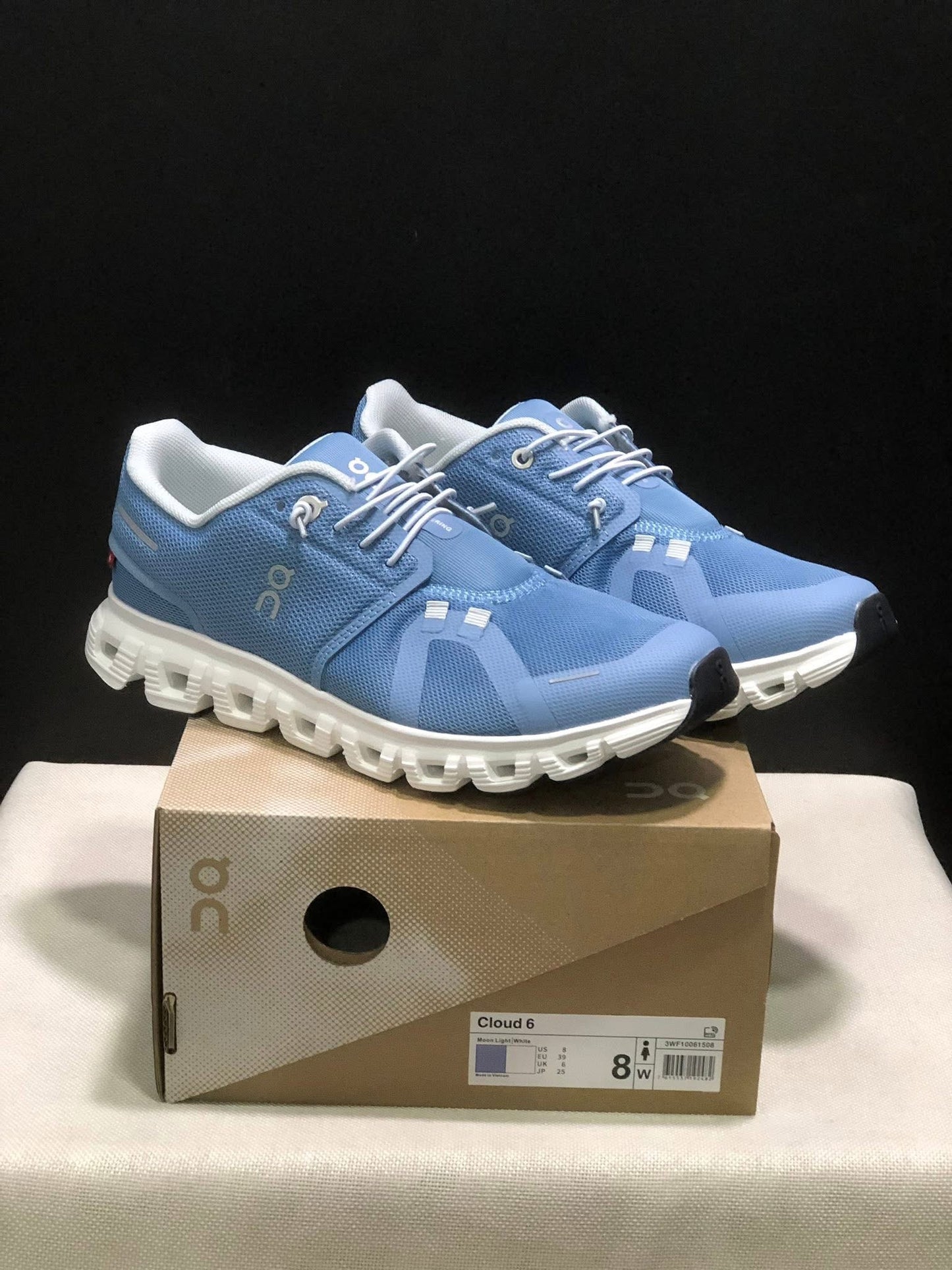 CLOUD 6 SNEAKERS